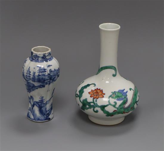 A Chinese famille verte dragon vase with Yongzheng mark and a Chinese blue and white vase tallest 18cm